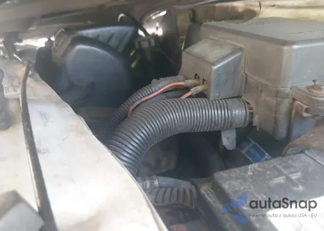 1997 Chevrolet Astro z USA, uszkodzony, nr VIN 1GCDM19W1VB228491